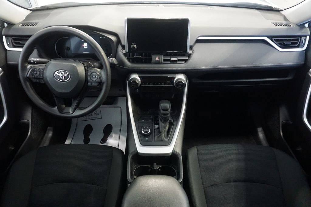 Certified 2025 Toyota RAV4 LE AWD/4WD image 25