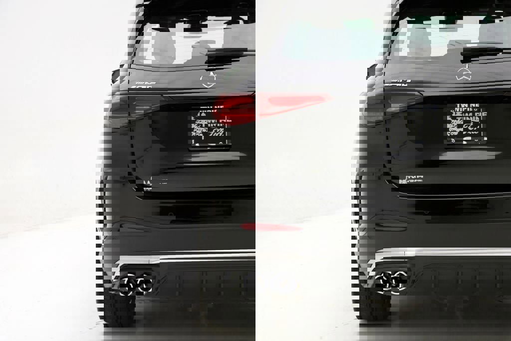 Used 2025 Mercedes-Benz GLC 43 AMG 4MATIC image 10