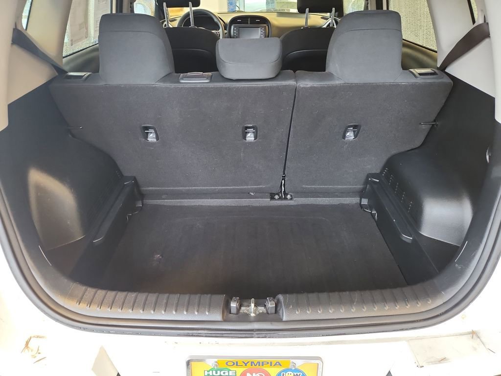 Used 2020 Kia Soul LX image 28