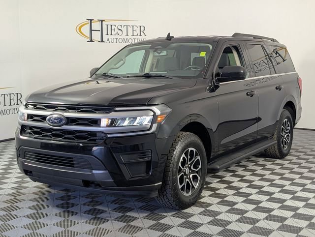Used 2022 Ford Expedition XLT image 4