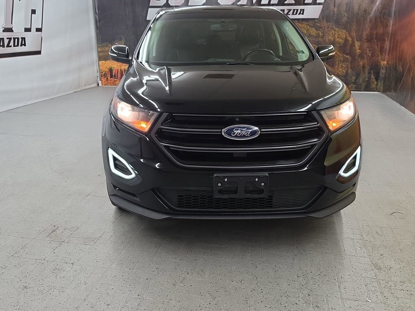 Used 2018 Ford Edge Sport w/ Technology Package AWD/4WD image 17