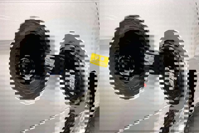 Used 2018 Ford Taurus SE FWD image 39