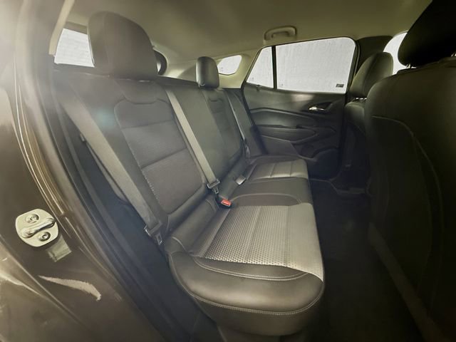 Used 2024 Chevrolet Trax LT w/ Driver Confidence Package image 27