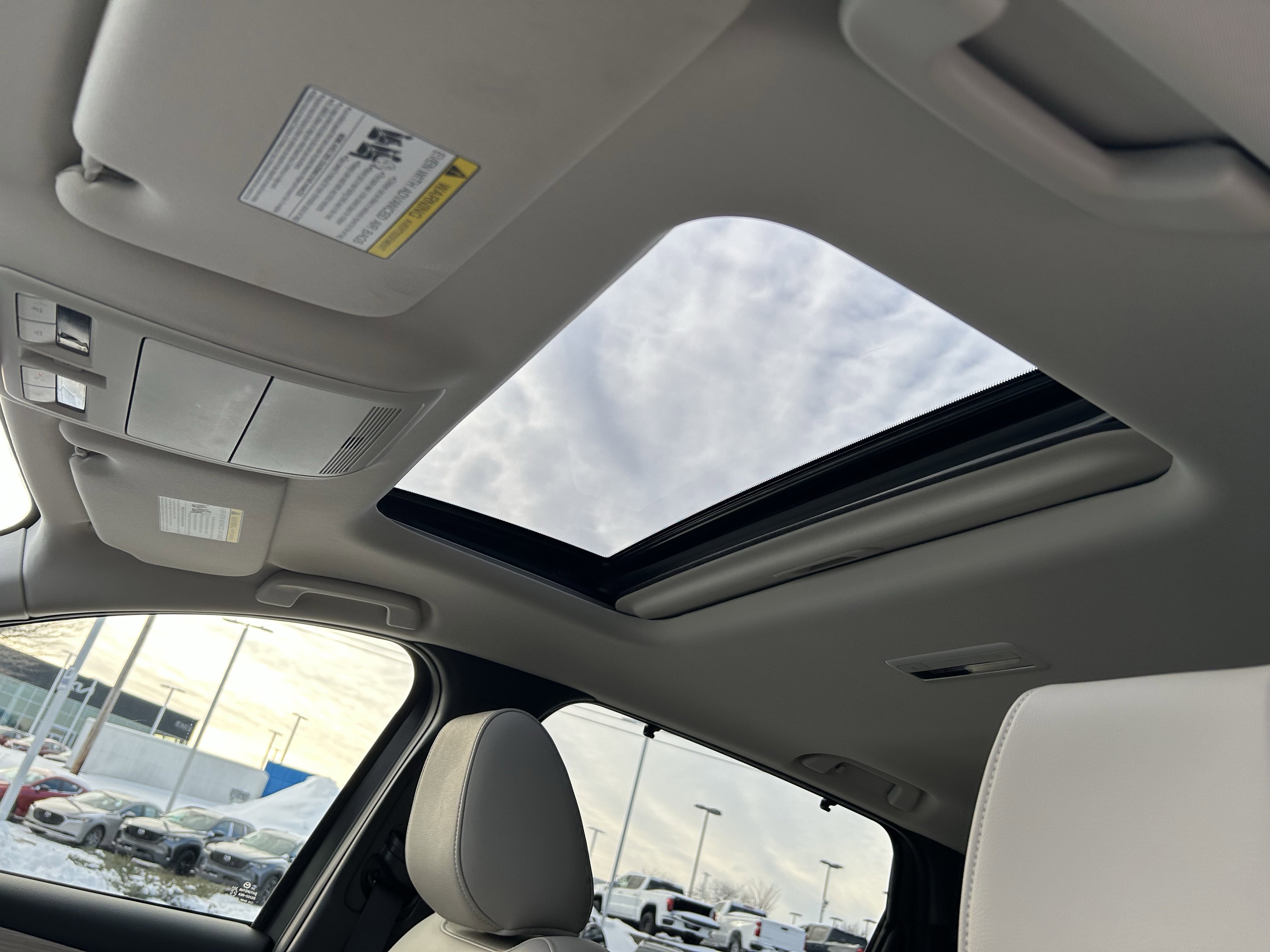 Certified 2025 MAZDA CX-90 3.3 Turbo w/ Preferred Package image 24