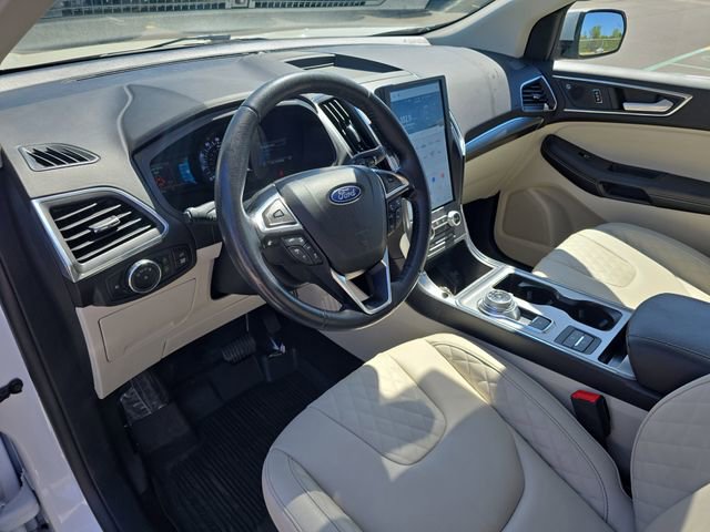 Certified 2023 Ford Edge Titanium w/ Class II Trailer Tow Package AWD/4WD image 15