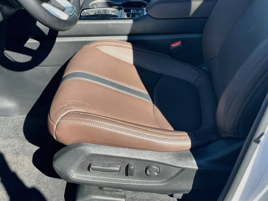 Used 2026 Honda Pilot Touring image 20