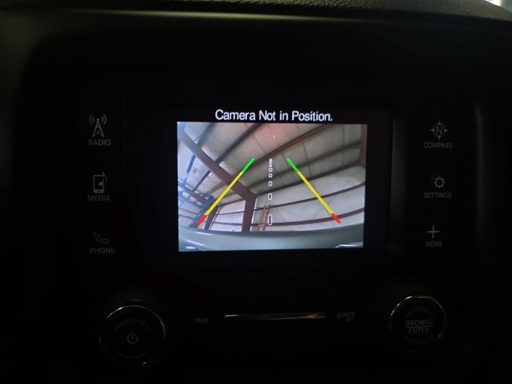 Used 2018 Jeep Compass Latitude w/ Cold Weather Group AWD/4WD image 24