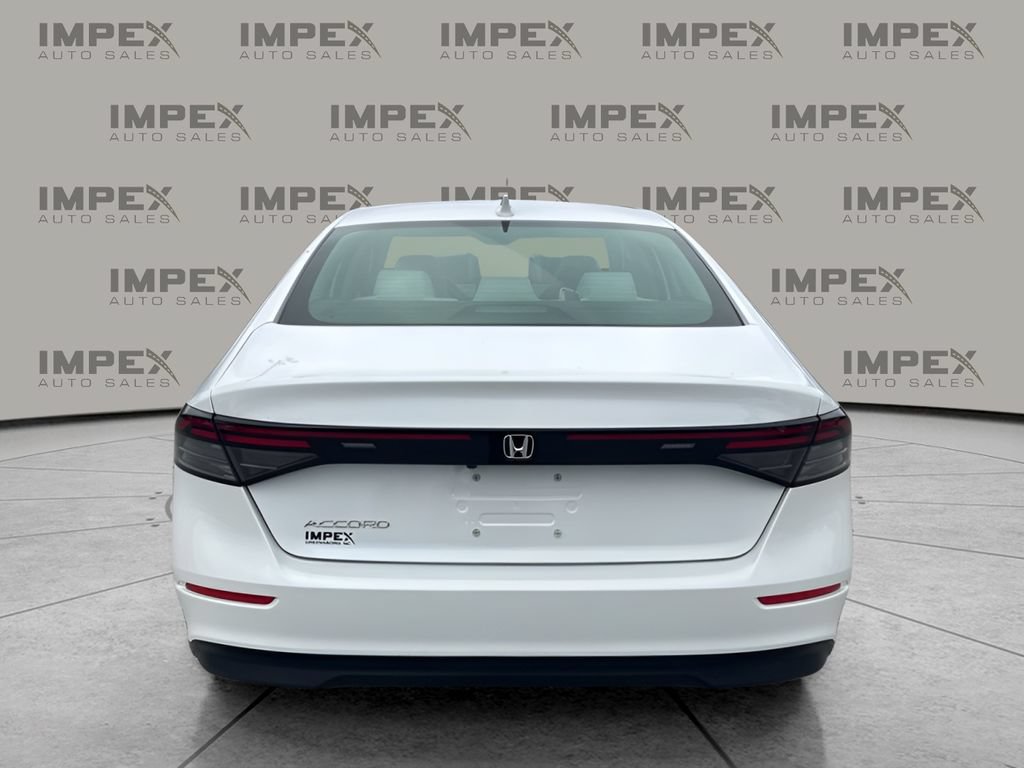 Used 2024 Honda Accord EX image 4