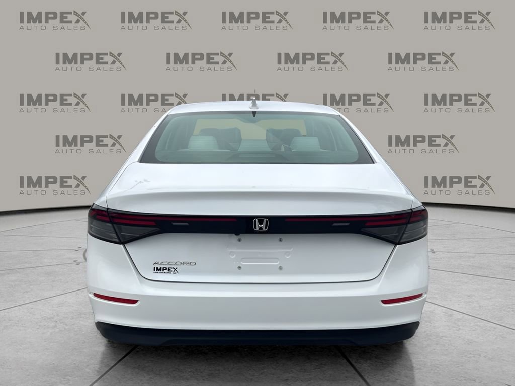 Used 2024 Honda Accord EX image 4