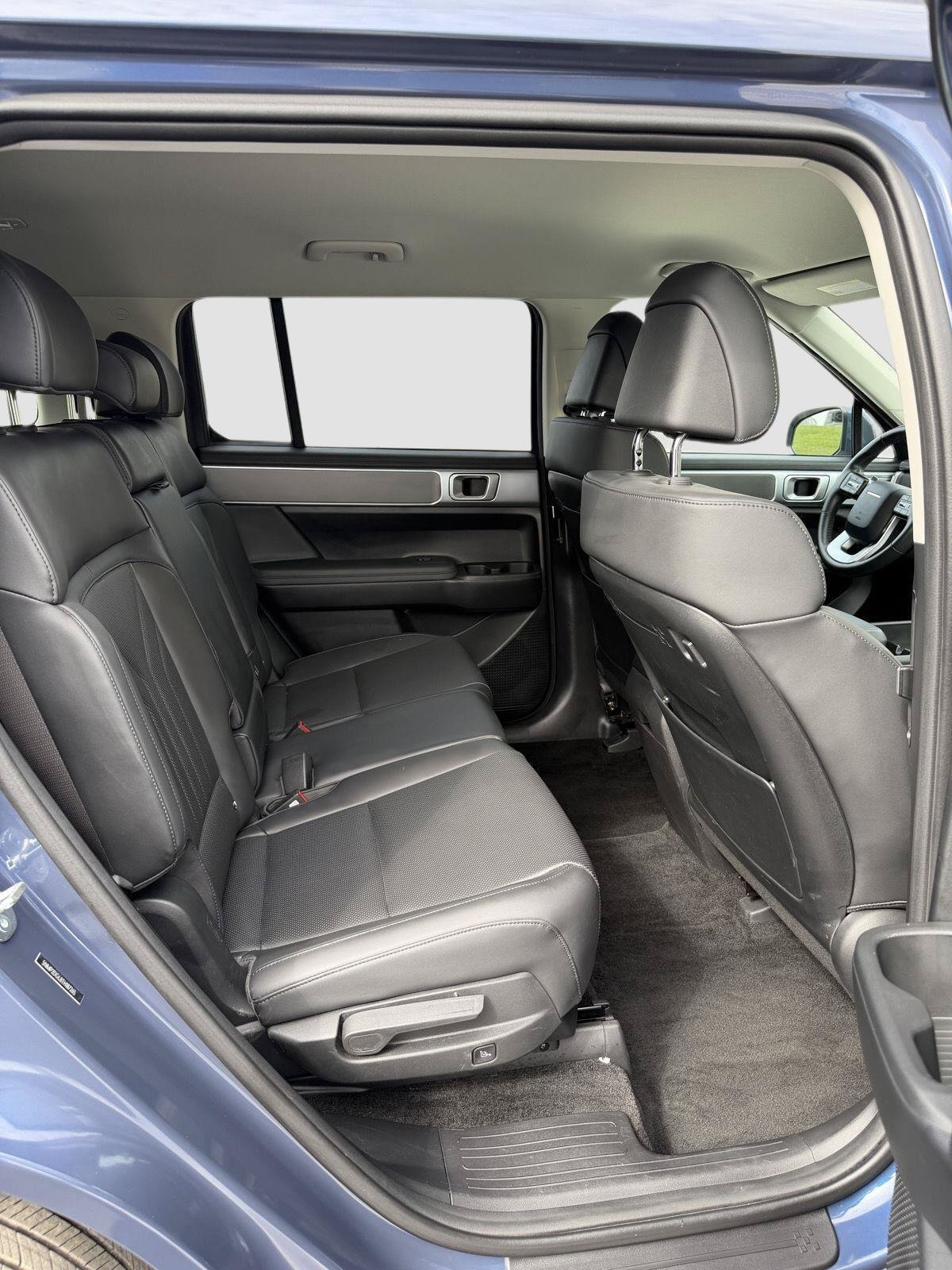 Used 2026 Hyundai Santa Fe SEL AWD/4WD image 25
