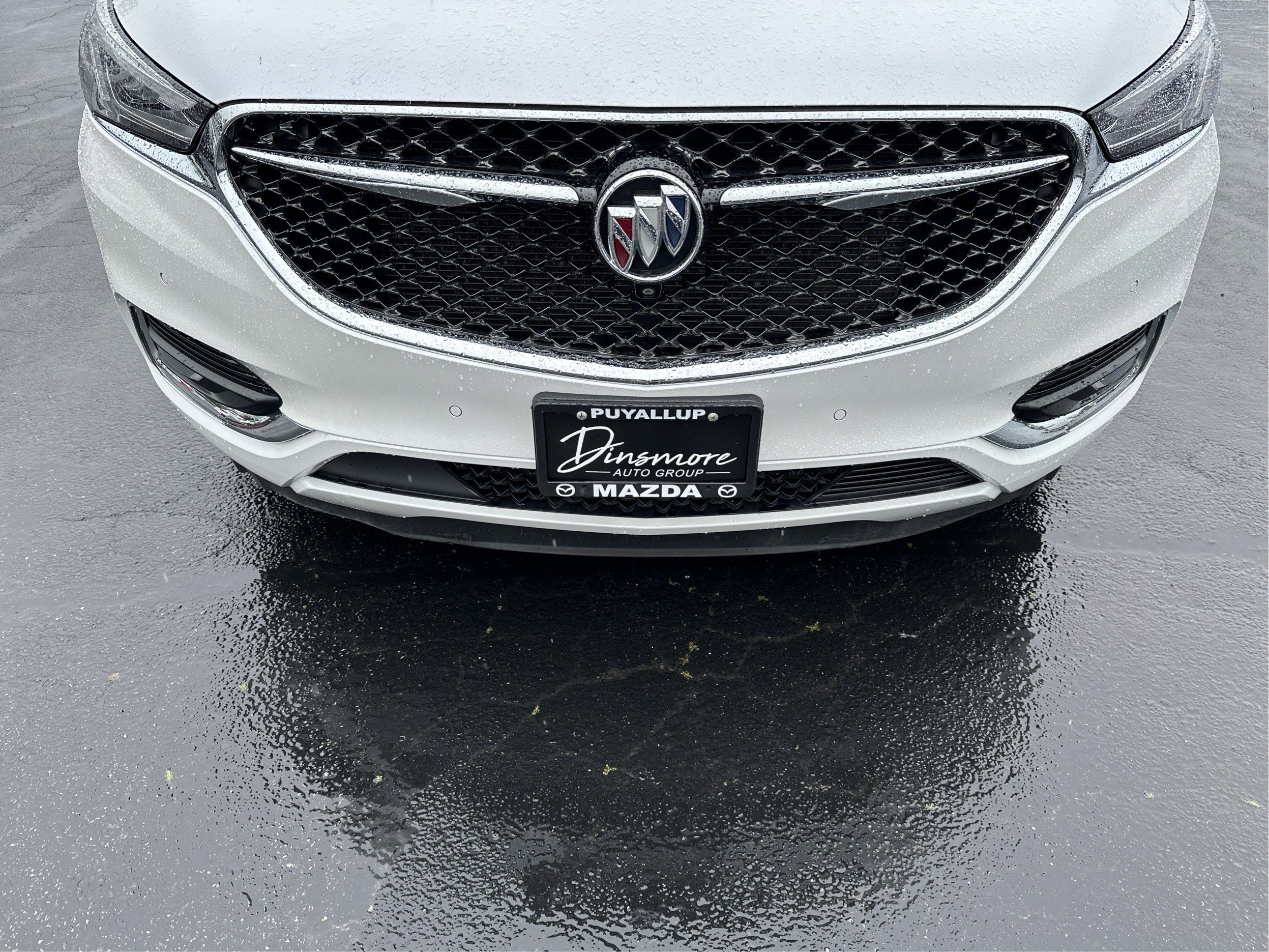 Used 2021 Buick Enclave Avenir w/ Avenir Technology Package AWD/4WD image 24