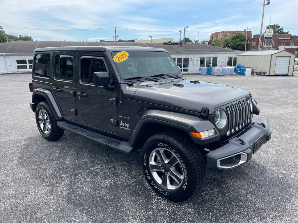 Used 2020 Jeep Wrangler Unlimited Sahara AWD/4WD image 3