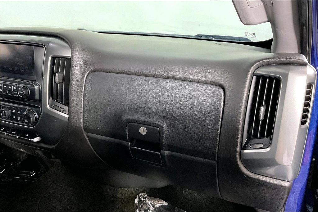 Used 2018 Chevrolet Silverado 1500 LT w/ All Star Edition AWD/4WD image 16