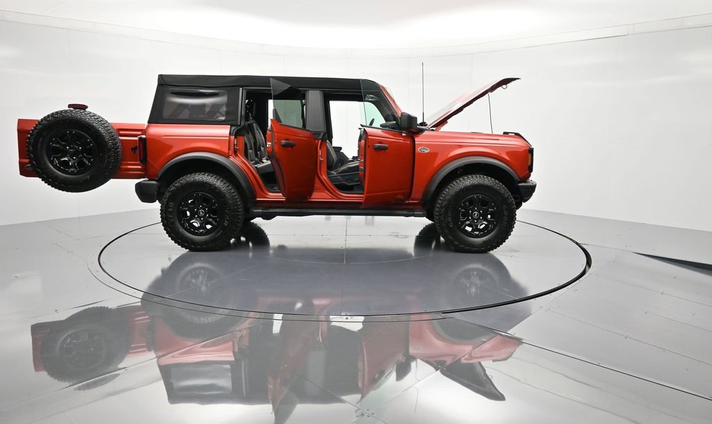 Used 2024 Ford Bronco Wildtrak image 48