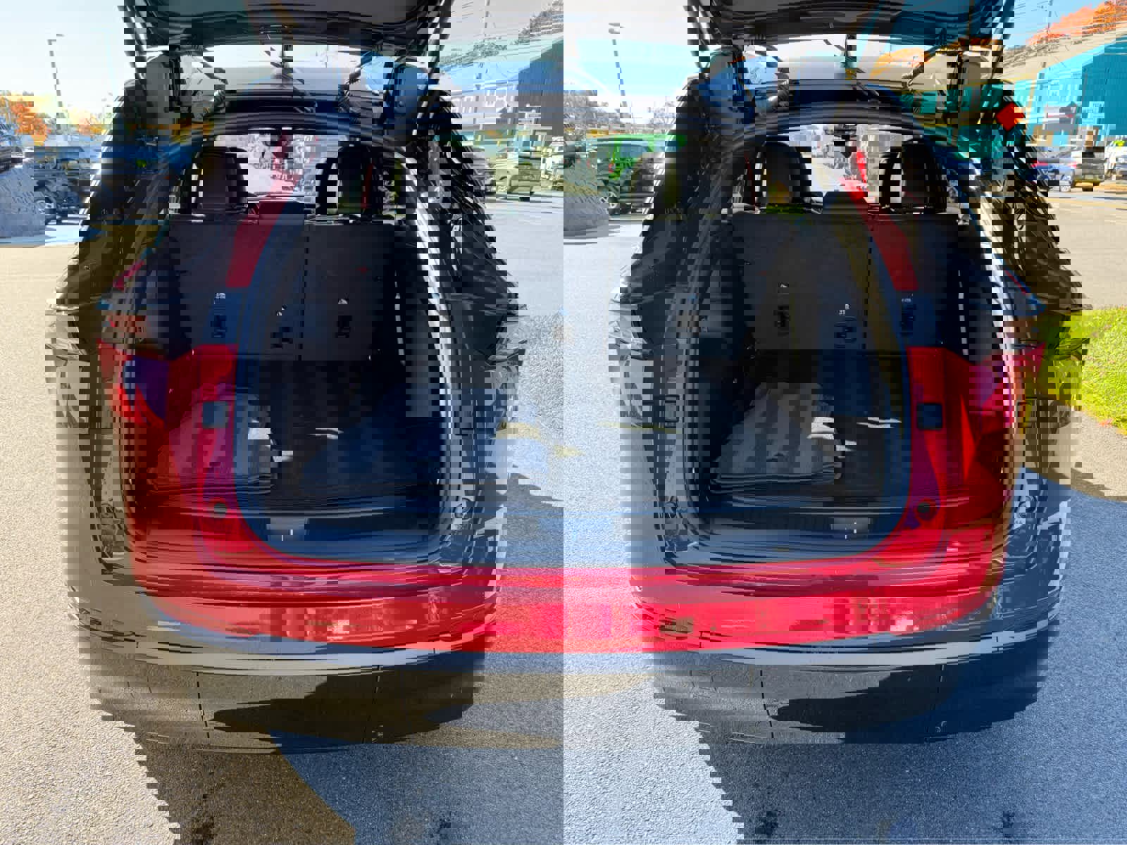 Used 2025 Jeep Wagoneer S Limited image 9