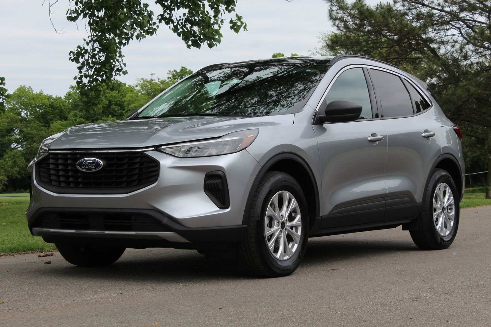 Used 2024 Ford Escape Active w/ Tech Pack #1 AWD/4WD image 4