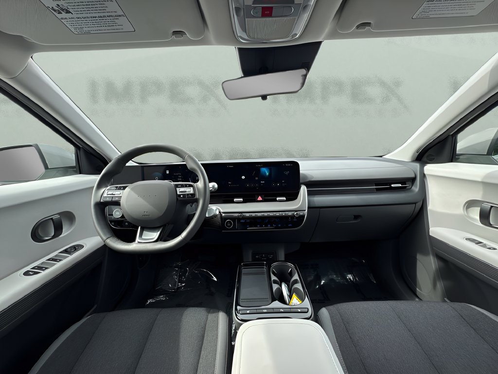 Used 2025 Hyundai Ioniq 5 SE RWD image 12
