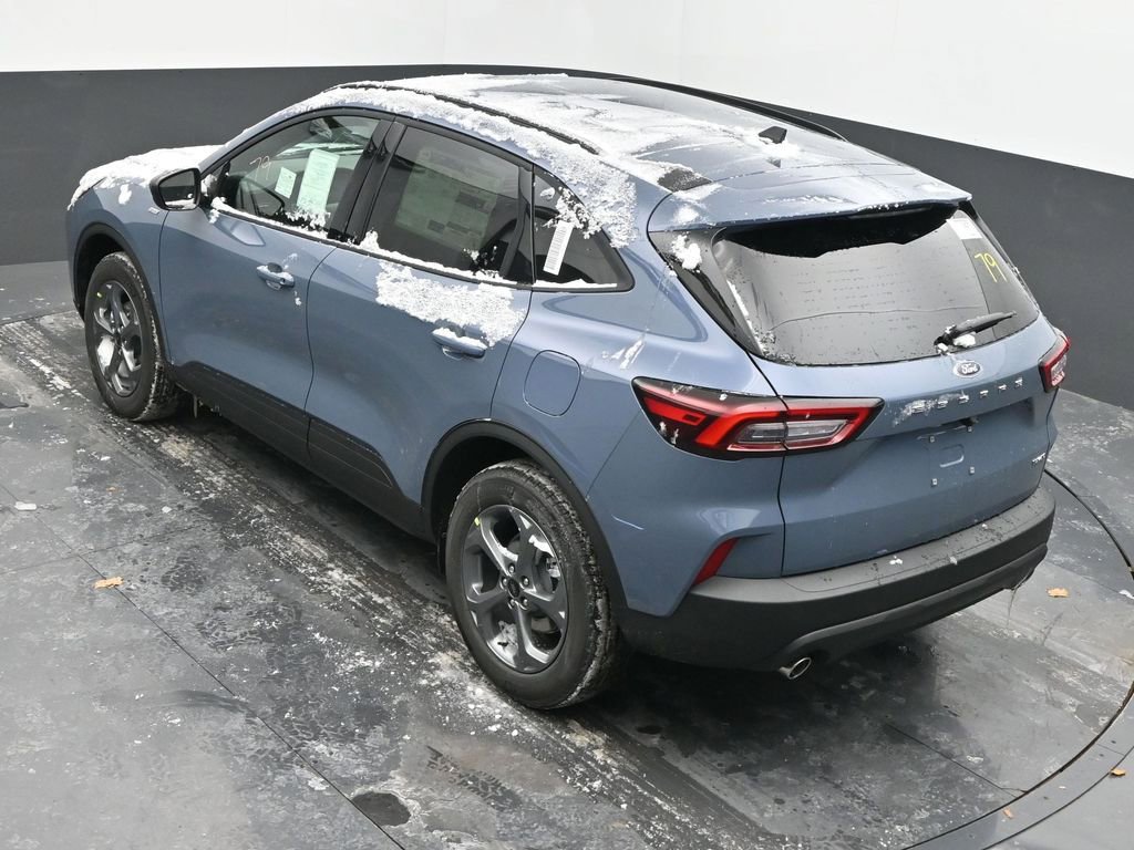 New 2026 Ford Escape ST-Line w/ Cold Weather Package image 37