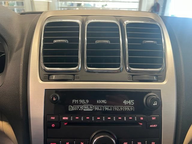 Used 2011 GMC Acadia SLT AWD/4WD image 19