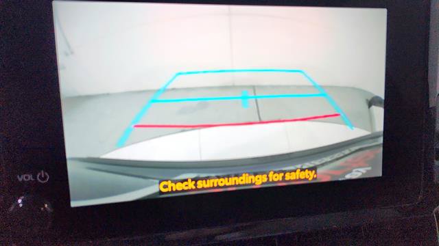 Used 2025 Toyota Corolla Cross LE FWD image 16