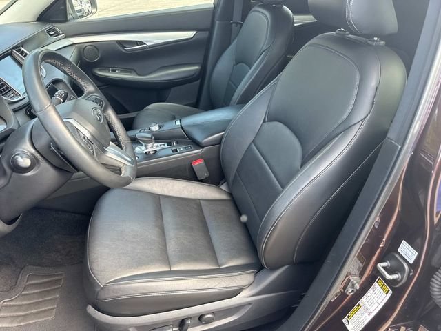 Used 2020 INFINITI QX50 Luxe w/ Navigation Package FWD image 30