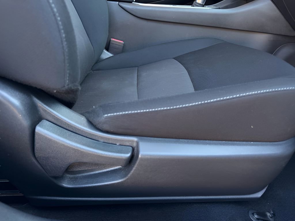 Used 2023 Nissan Sentra SV image 25