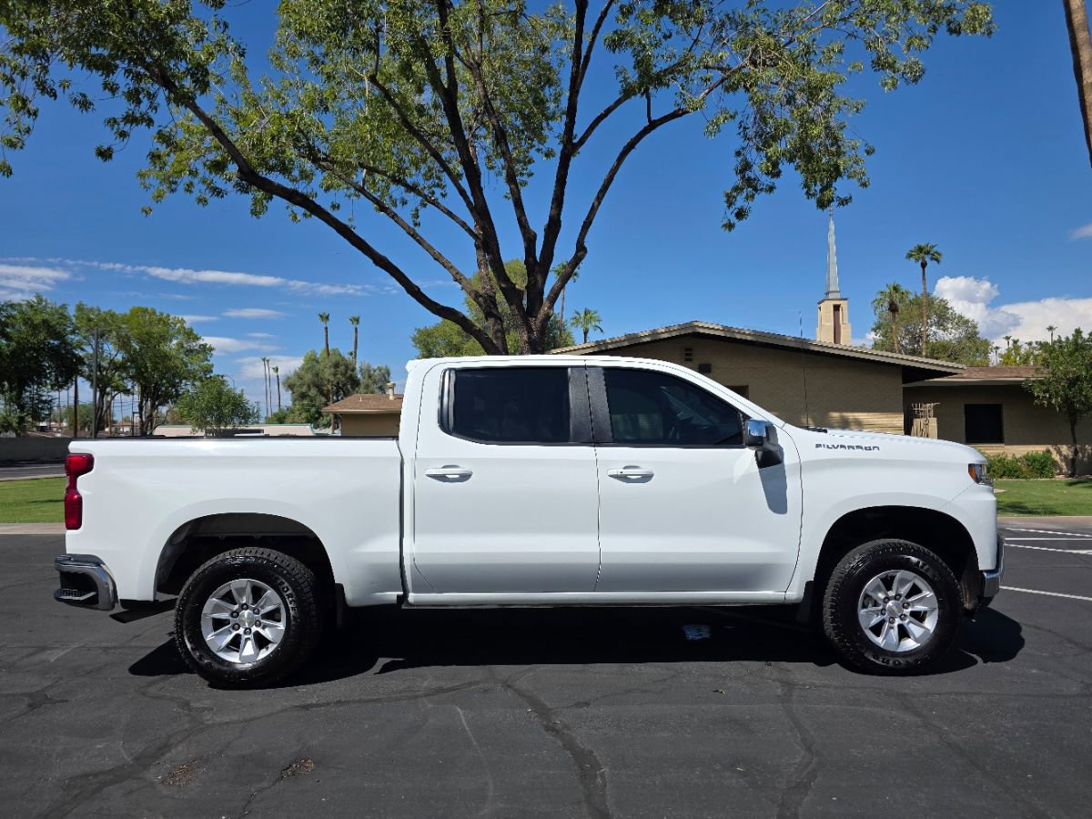 Used 2021 Chevrolet Silverado 1500 LT image 3