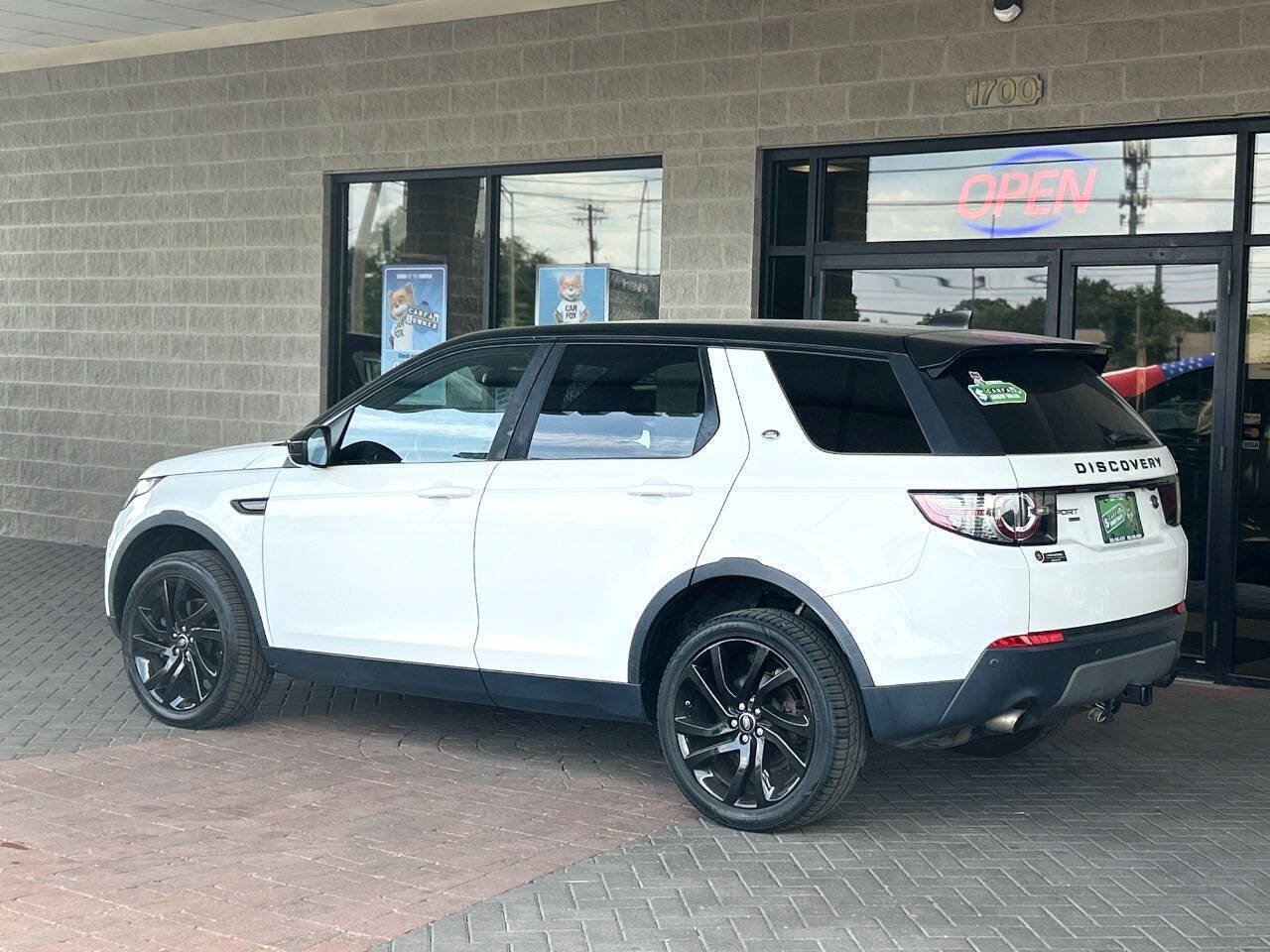 Used 2017 Land Rover Discovery Sport HSE AWD/4WD image 99