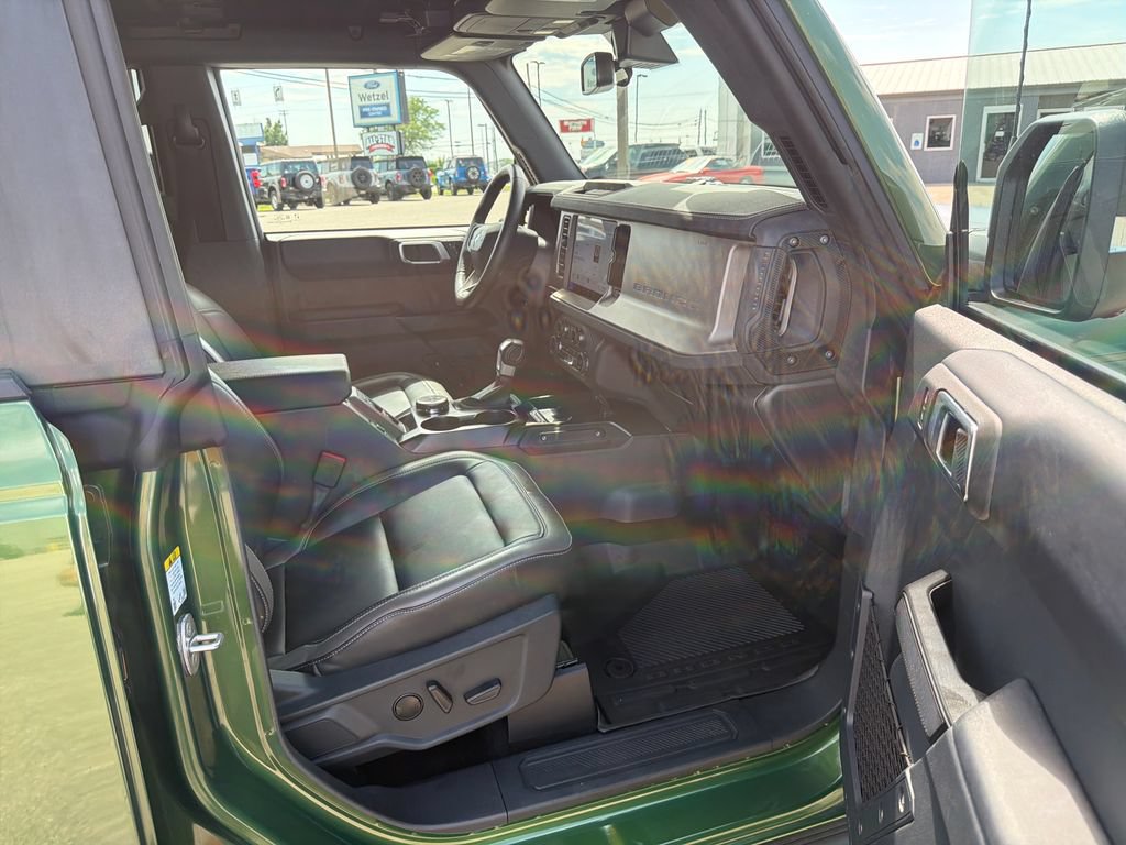 Used 2025 Ford Bronco Outer Banks AWD/4WD image 21