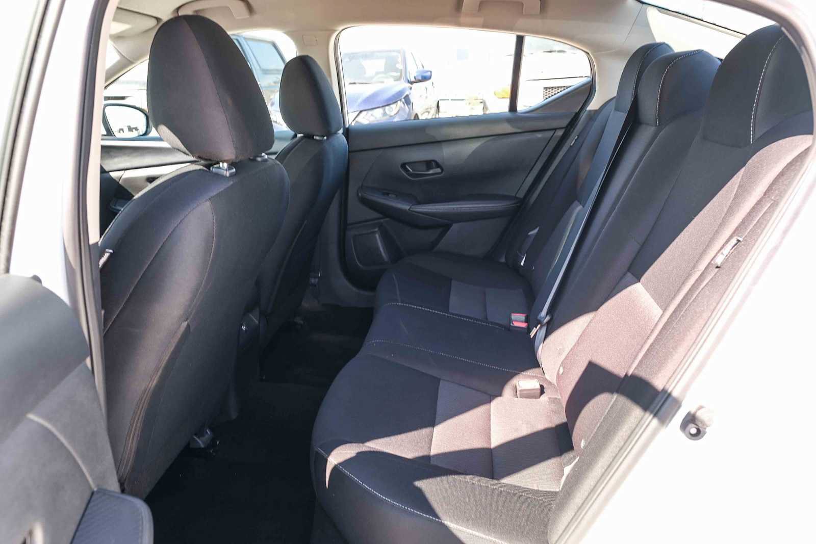 Used 2024 Nissan Sentra SV FWD image 19