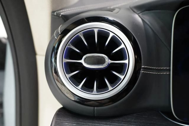 Used 2024 Mercedes-Benz AMG GT 43 image 19
