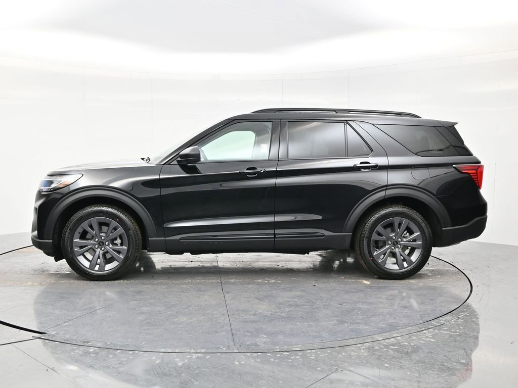 New 2026 Ford Explorer Active w/ Active Comfort Package AWD/4WD image 8