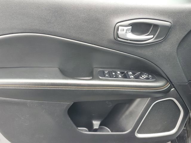 Used 2019 Jeep Compass Latitude w/ Popular Equipment Group image 15