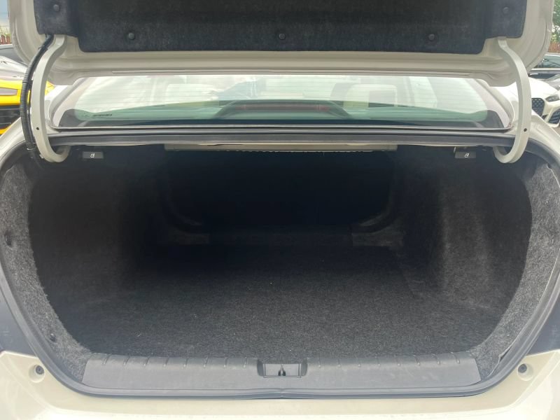 Used 2018 Honda Civic EX image 27