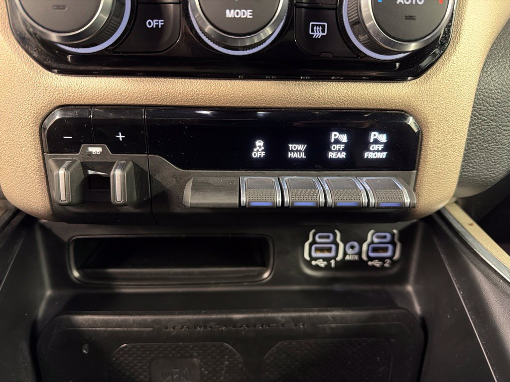 Used 2022 RAM 1500 Laramie AWD/4WD image 15