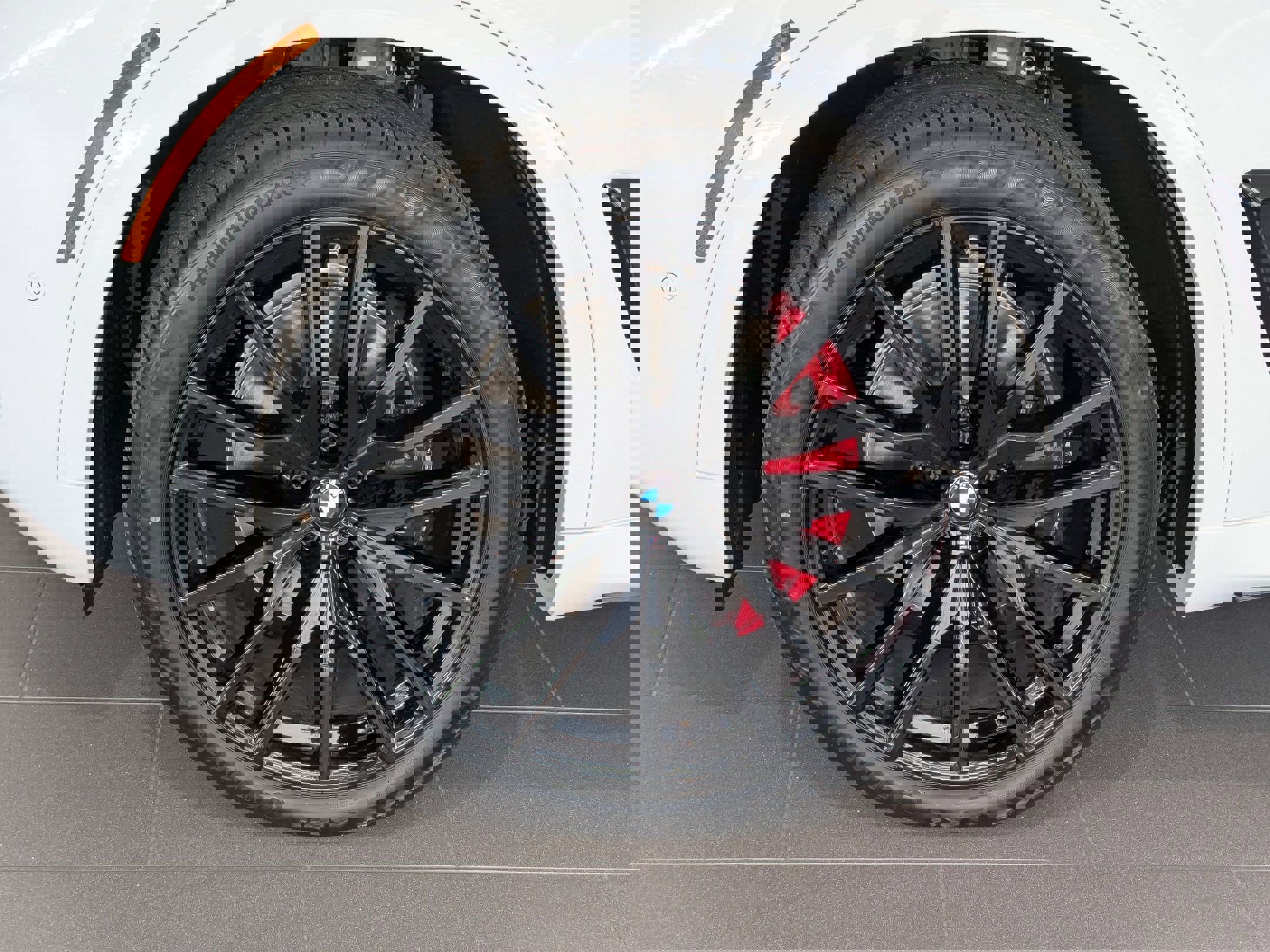 New 2026 BMW X5 xDrive40i w/ M Sport Package image 10