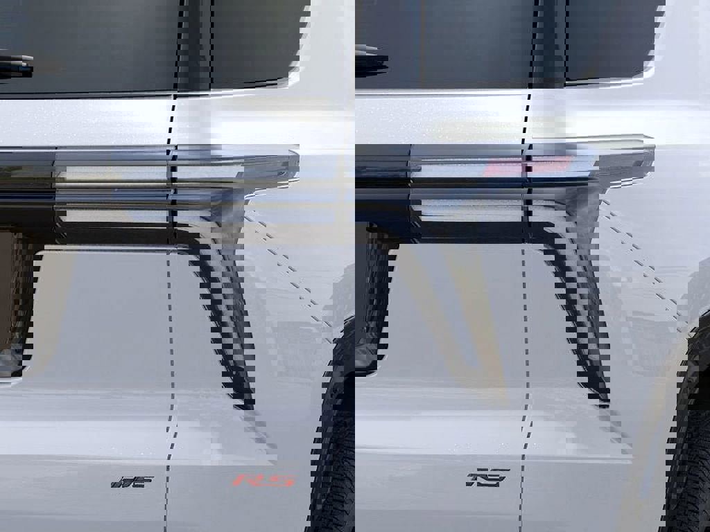 New 2026 Chevrolet Traverse RS image 12