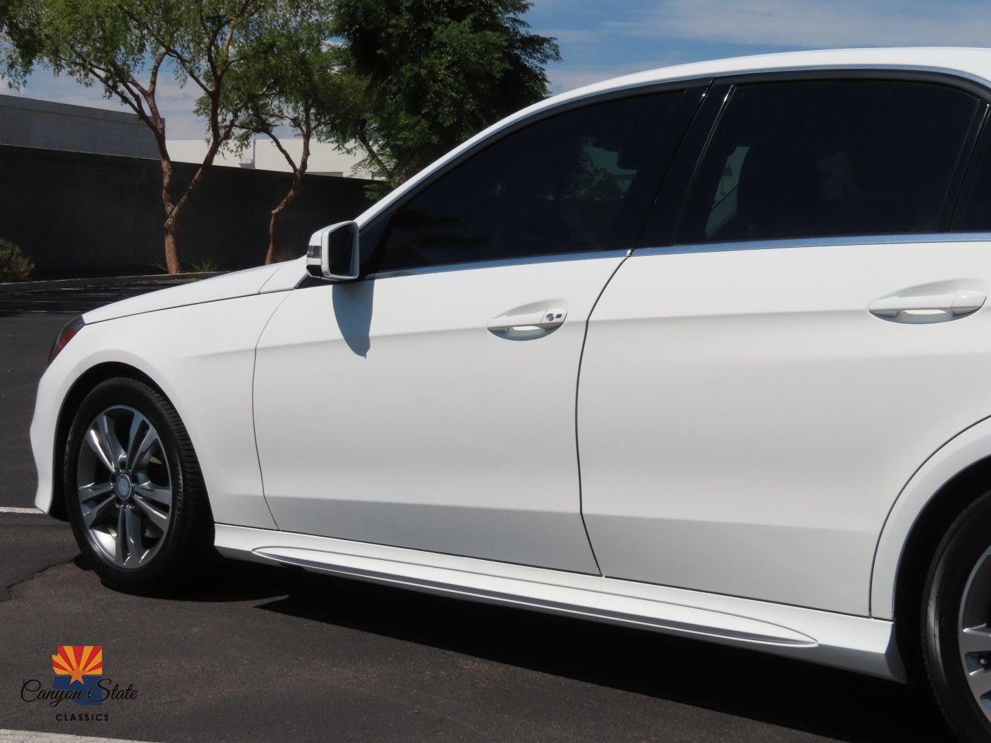 Used 2014 Mercedes-Benz E 250 BlueTEC 4MATIC Sedan image 21