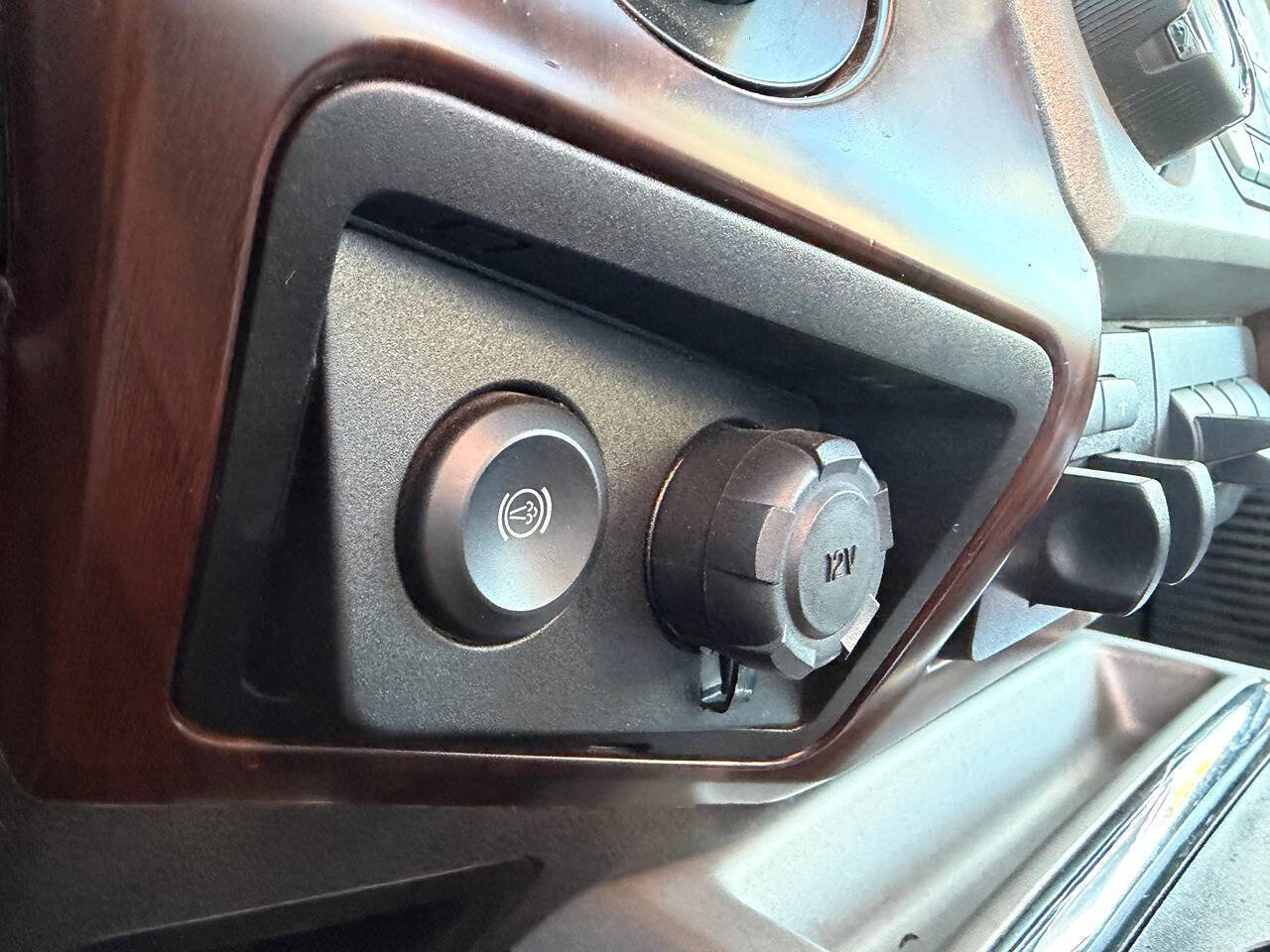 Used 2016 Ford F250 Lariat w/ Lariat Ultimate Package image 42