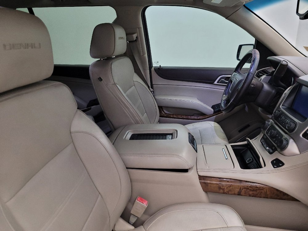Used 2015 GMC Yukon XL Denali w/ Open Road Package RWD image 21