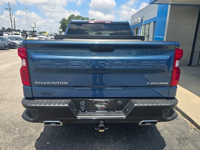 Used 2024 Chevrolet Silverado 1500 Custom Trail Boss AWD/4WD image 4
