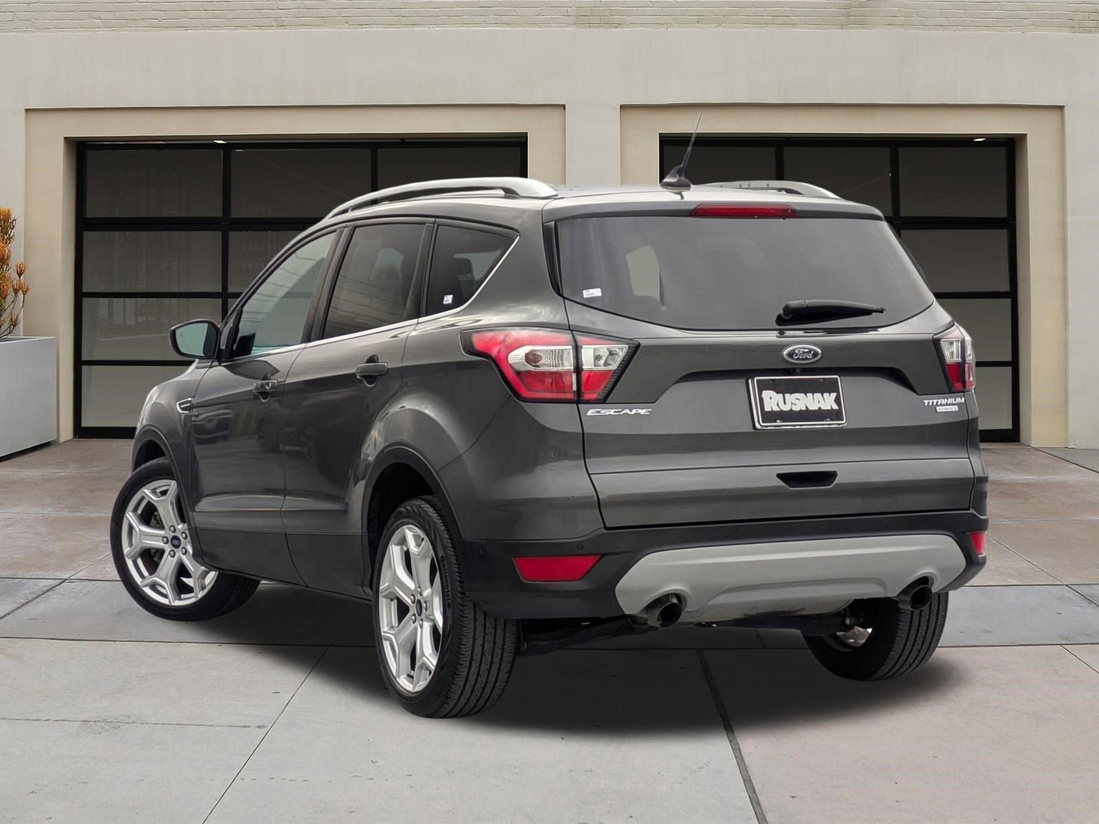 Used 2018 Ford Escape Titanium w/ Ford Safe & Smart Package image 2