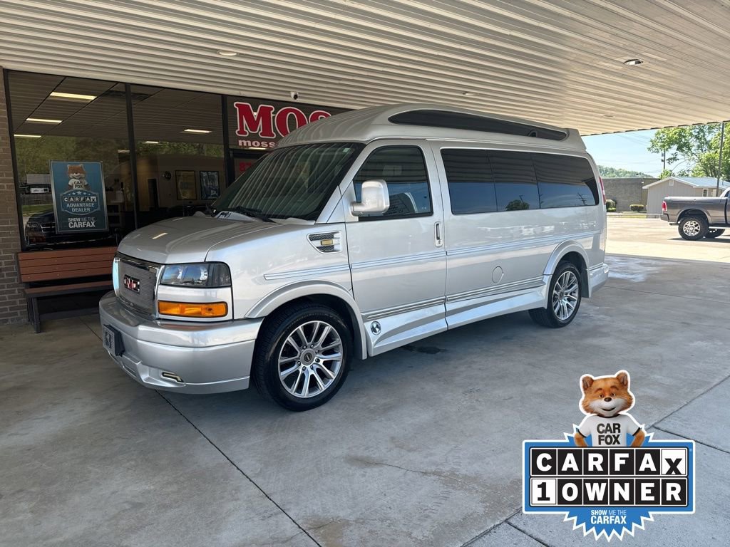 Used 2020 GMC Savana 2500 w/ Enhanced Convenience Package RWD image 1