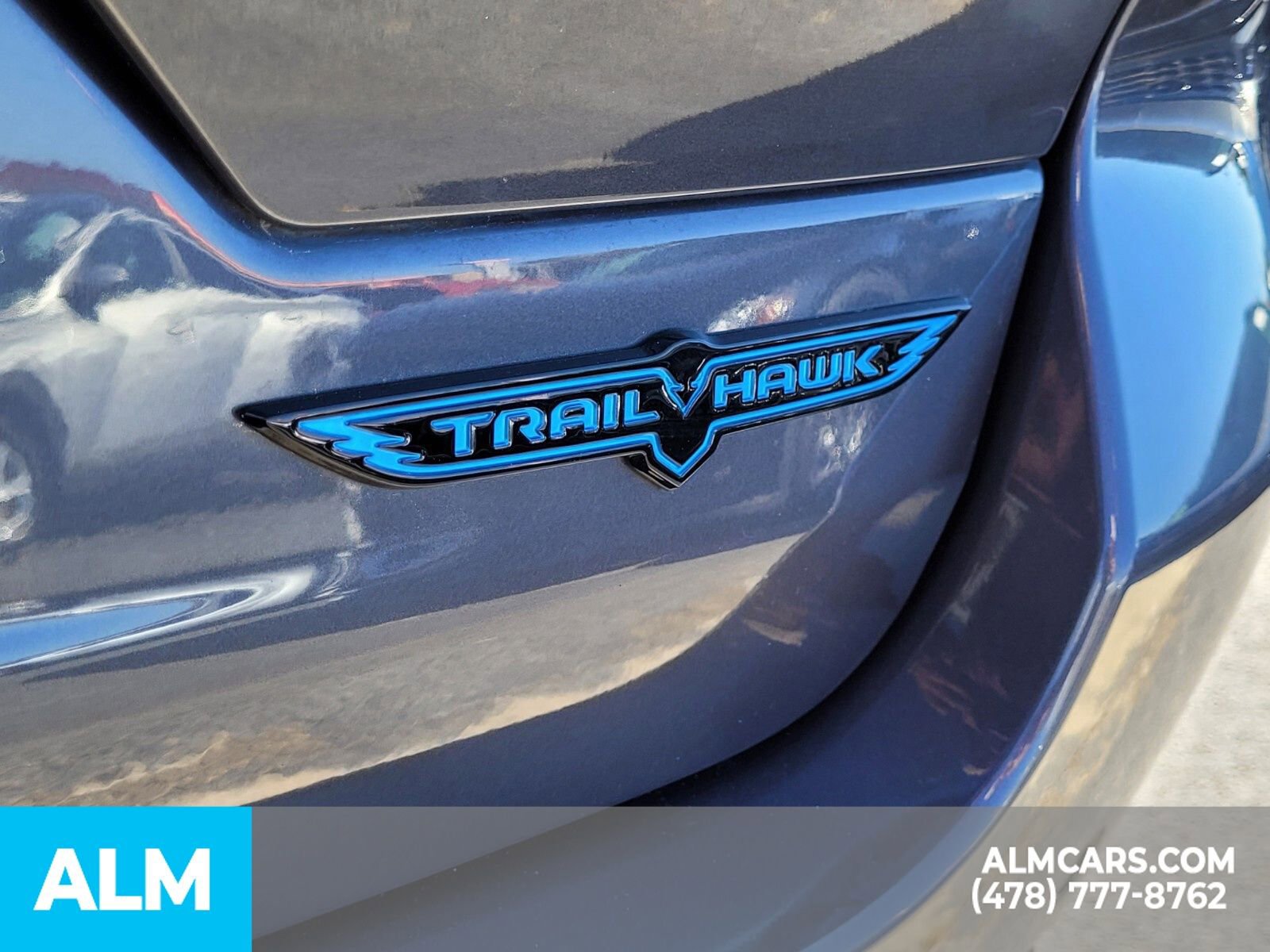 Used 2024 Jeep Grand Cherokee Trailhawk image 11