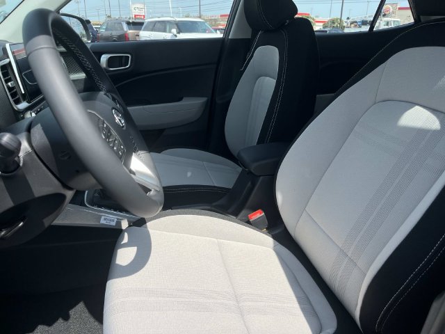 New 2026 Hyundai Venue SEL FWD image 20