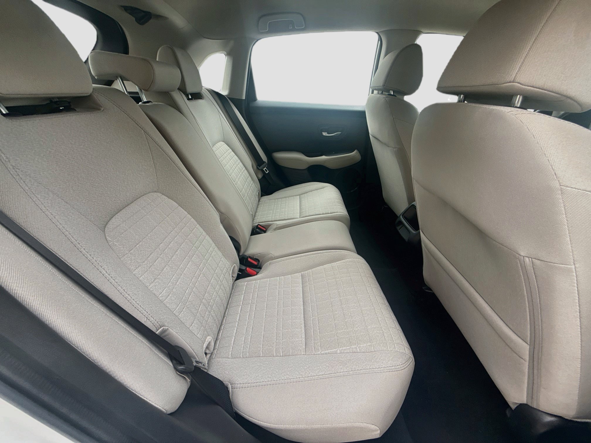 Used 2025 Honda HR-V LX image 25