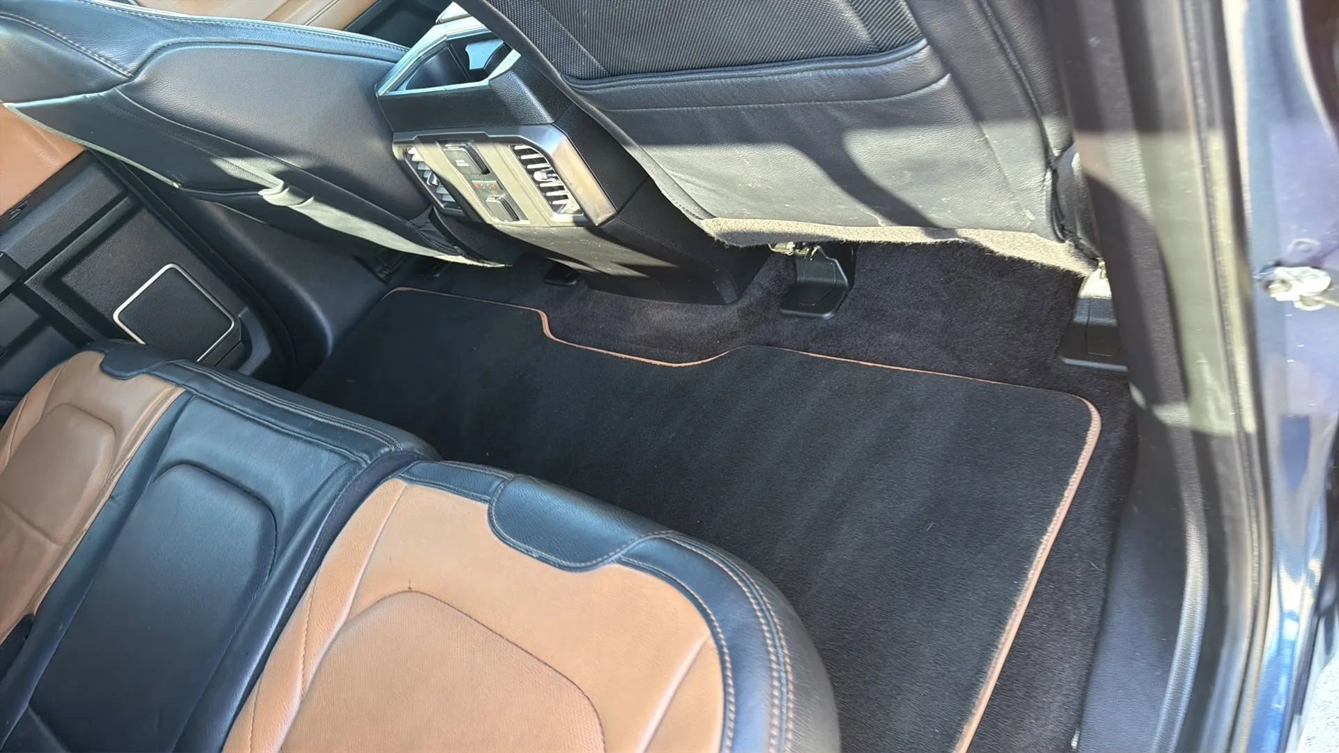 Used 2016 Ford F150 Limited w/ Trailer Tow Package image 69