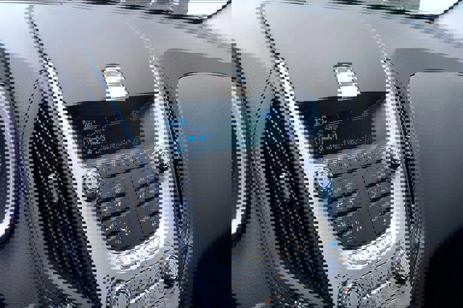 Used 2014 Chevrolet Equinox LS image 28