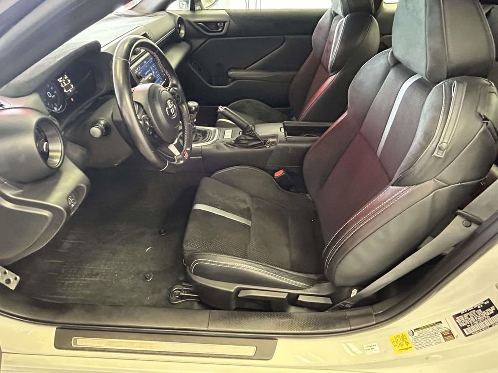 Certified 2023 Toyota GR86 Premium RWD image 17