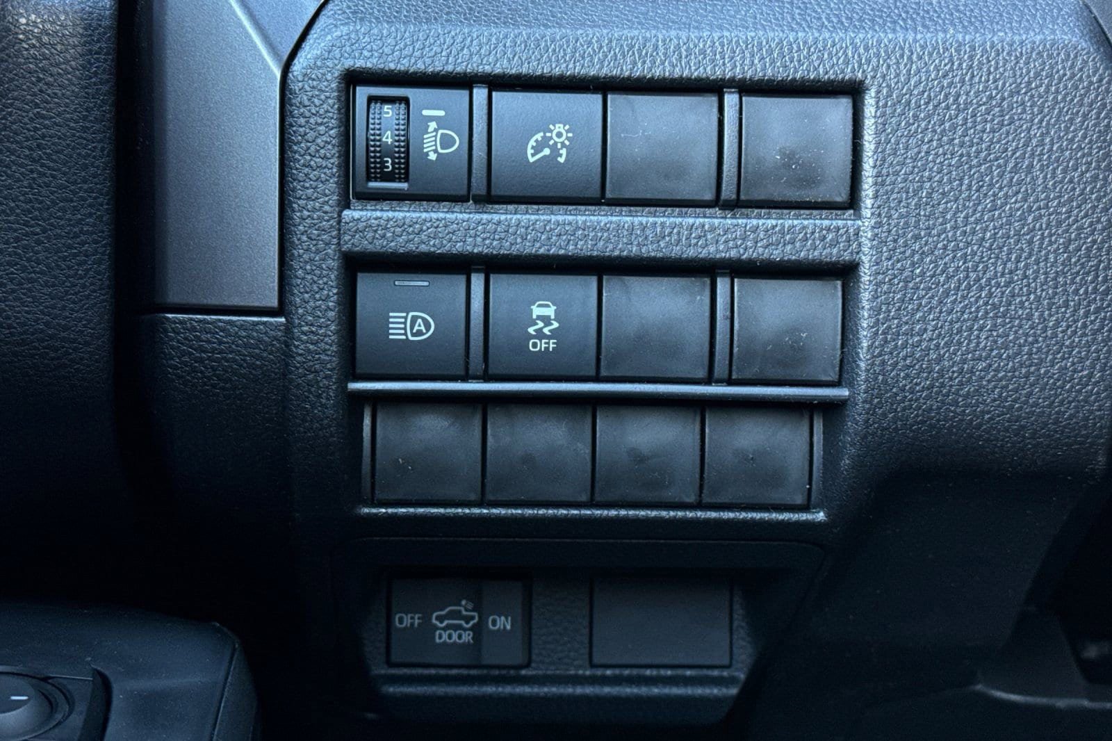 New 2026 Toyota Tacoma SR5 RWD image 27